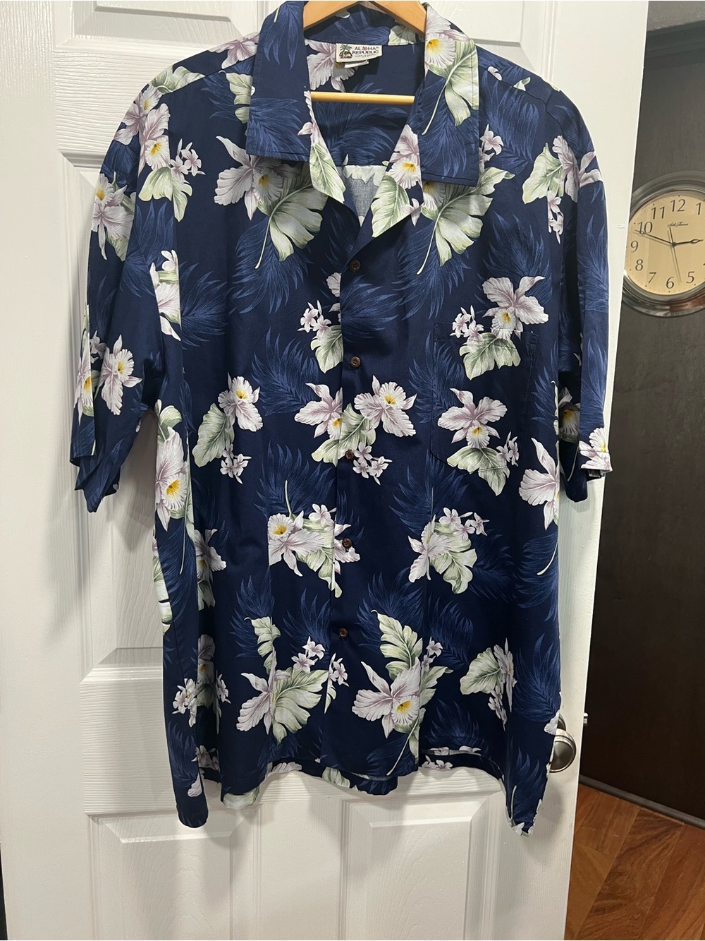 Aloha Republic Men’s Hawaiian Shirt - Navy with White Floral Print 4XL